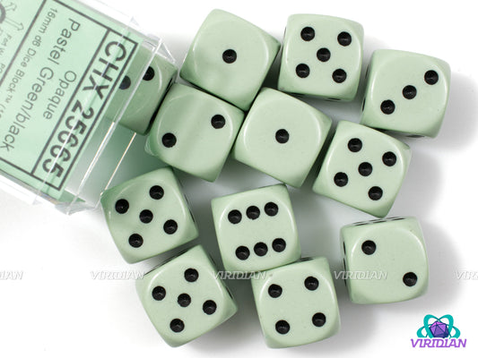 Chessex - Opaque Pastel Green/Black - 16mm D6 Die Set